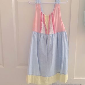 Adorable girls EGG dress ! Perfect for the spring & summer ❤️ size 10